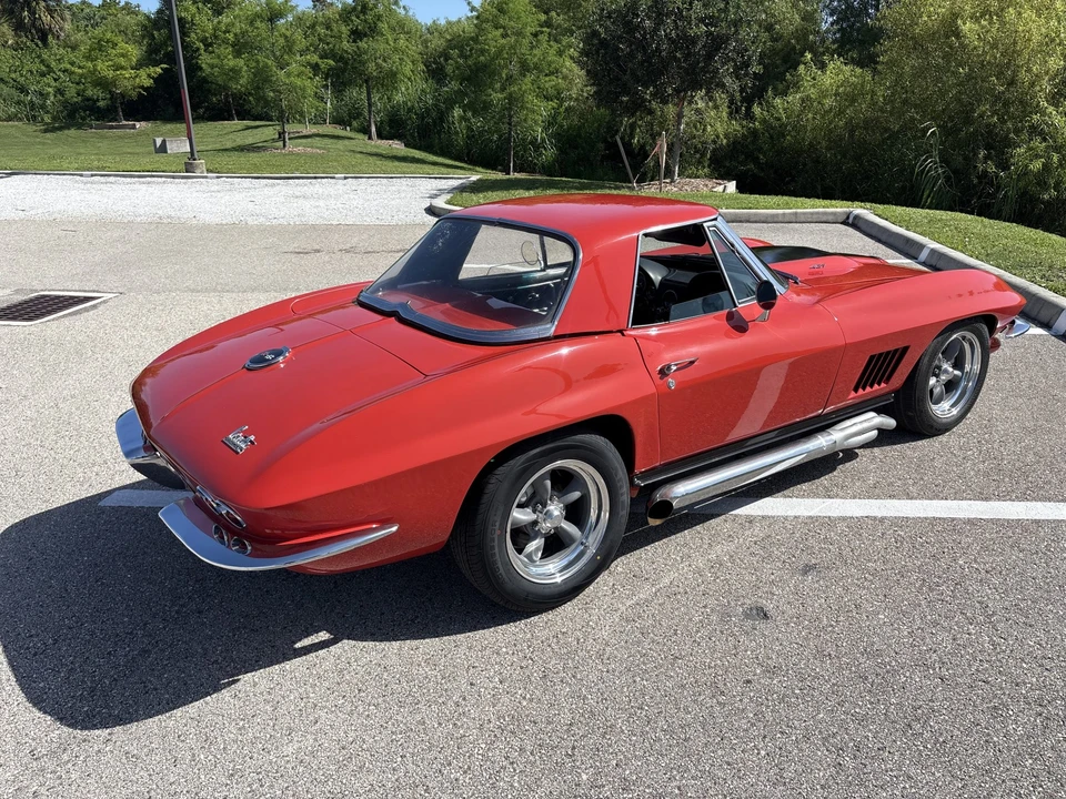 1967 Chevrolet Corvette C2 - Image 10 of 31