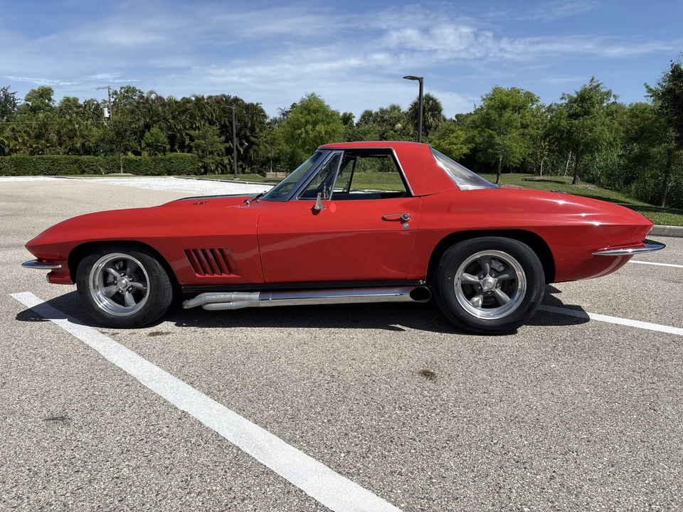 1967 Chevrolet Corvette C2 - Image 16 of 31