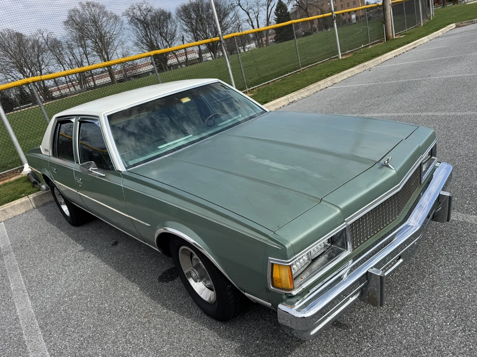 1977 Chevrolet Caprice - Image 19 of 31