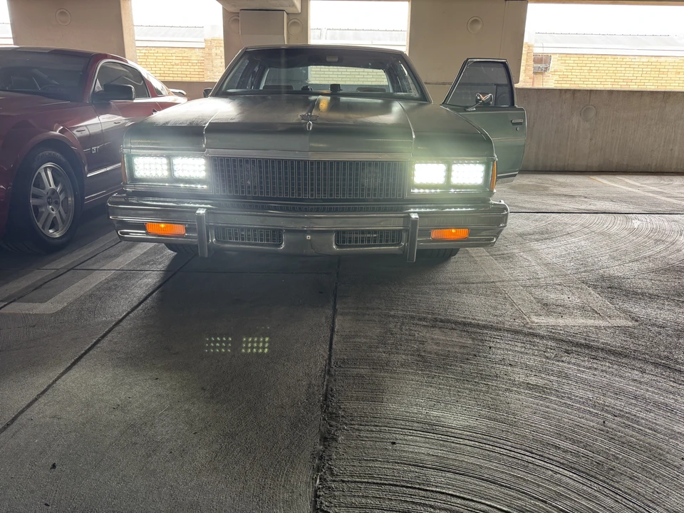 1977 Chevrolet Caprice - Image 30 of 31