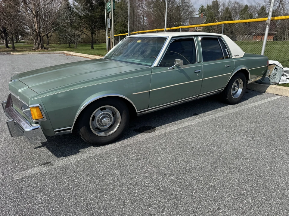 1977 Chevrolet Caprice - Image 7 of 31