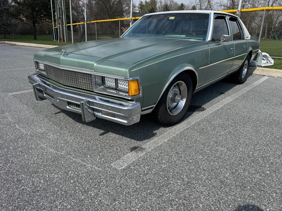 1977 Chevrolet Caprice - Image 4 of 31