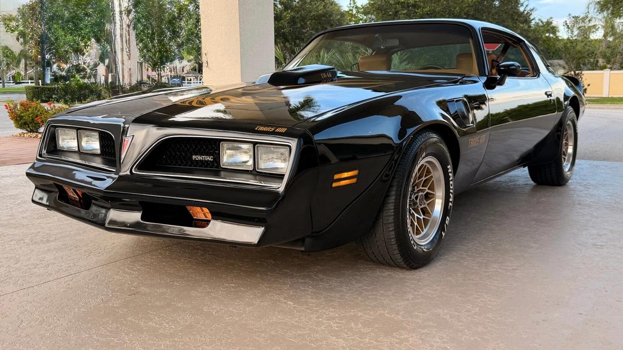 1978 Pontiac Firebird Trans Am 2nd Gen - Image 2 of 31