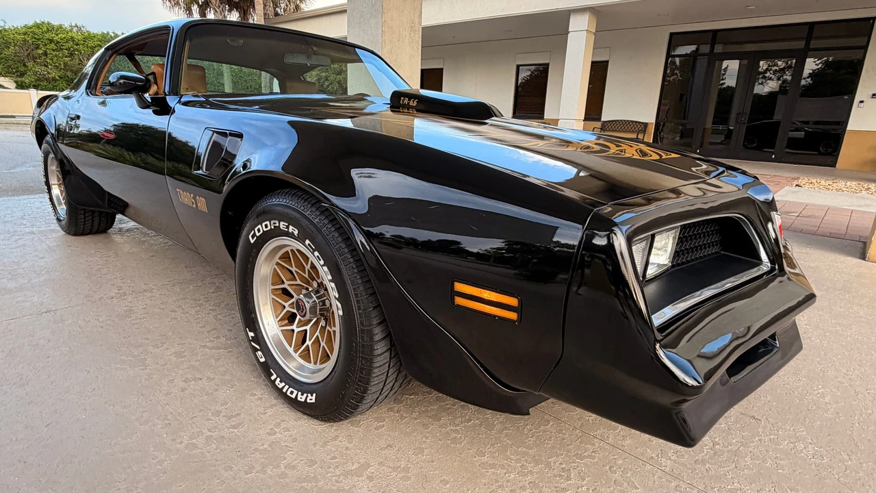 1978 Pontiac Firebird Trans Am 2nd Gen - Image 5 of 31