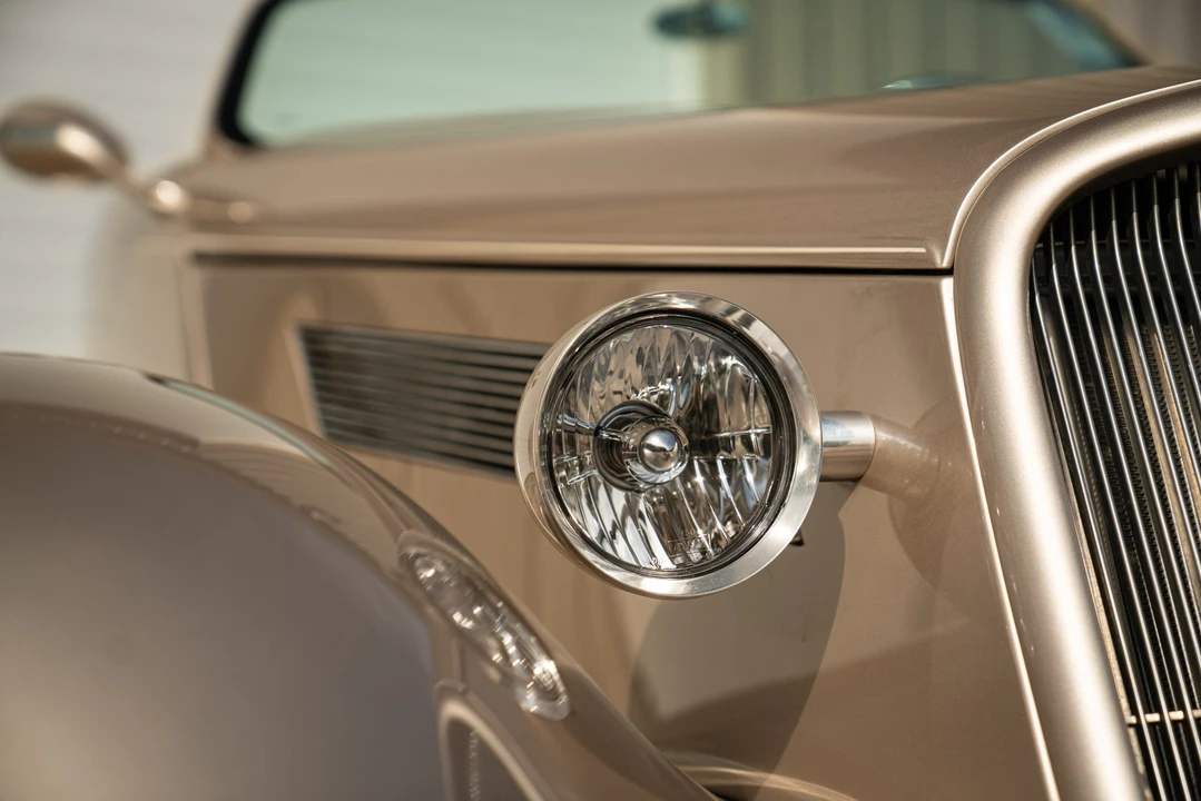 Ford Hot Rod - Image 18 of 31