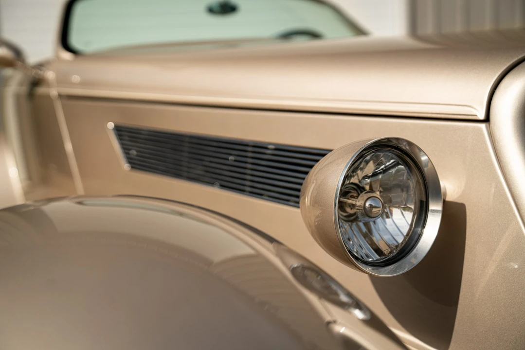 Ford Hot Rod - Image 17 of 31
