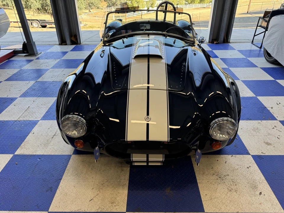 Shelby Cobra Replica - Image 7 of 31