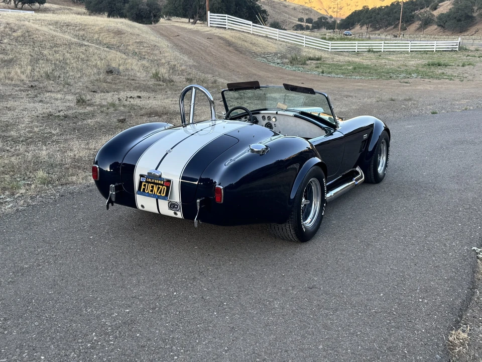 Shelby Cobra Replica - Image 28 of 31