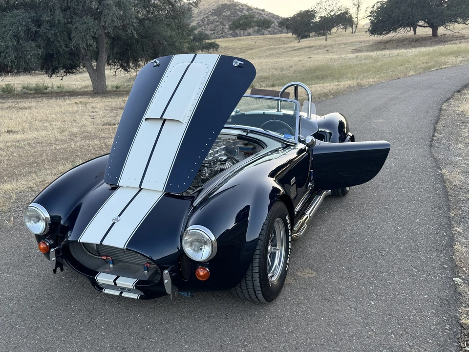 Shelby Cobra Replica - Image 6 of 31