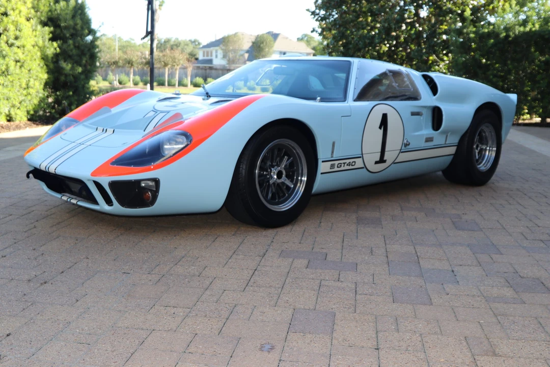 Ford Replica - Image 3 of 31