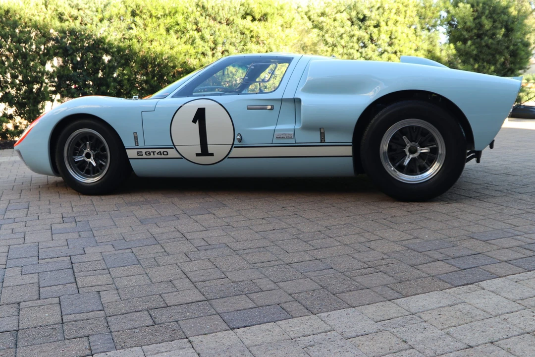 Ford Replica - Image 6 of 31