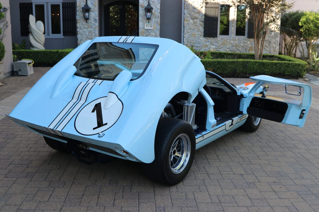 Ford Replica - Image 31 of 31