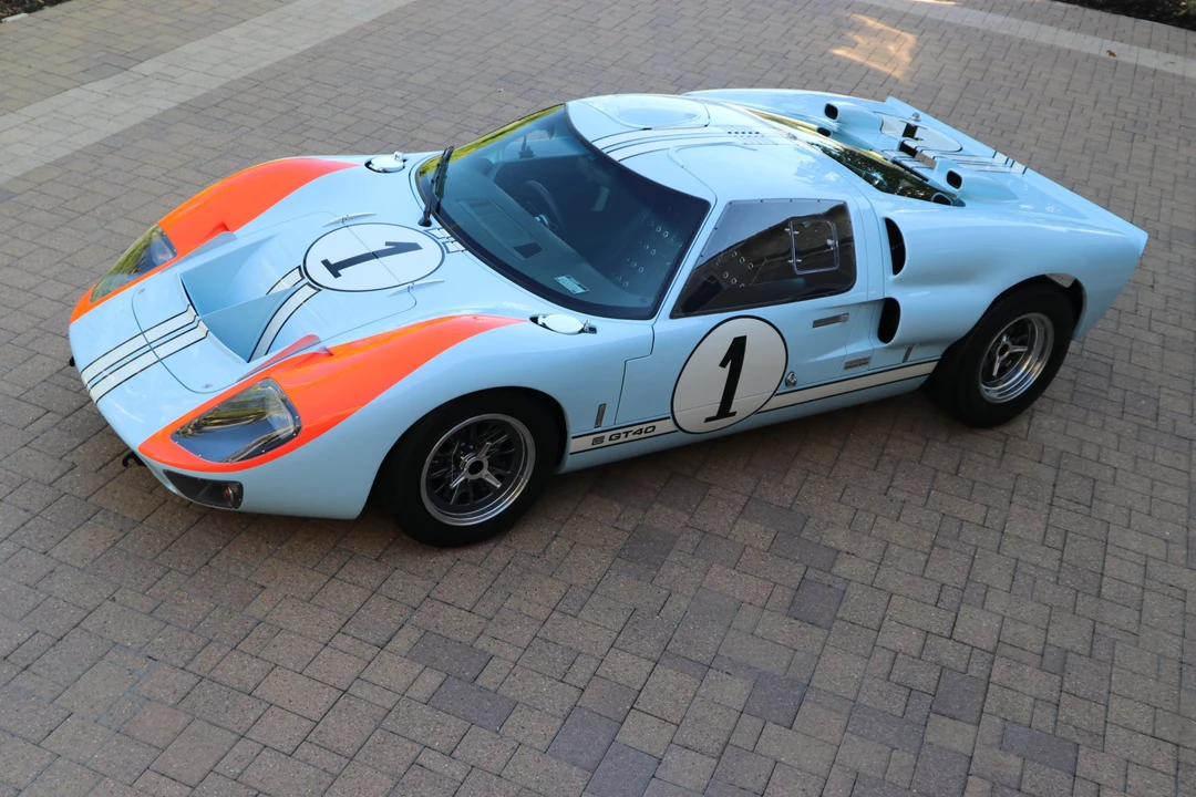 Ford Replica - Image 2 of 31