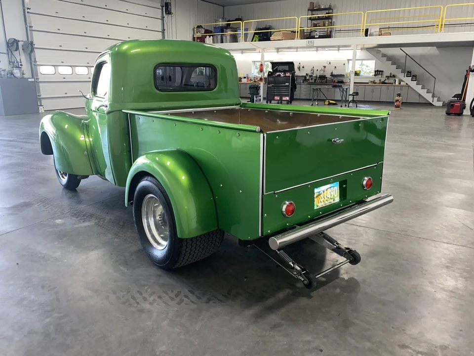 Willys Pickup - Image 10 of 31