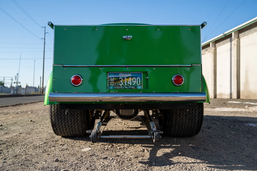 Willys Pickup - Image 7 of 31