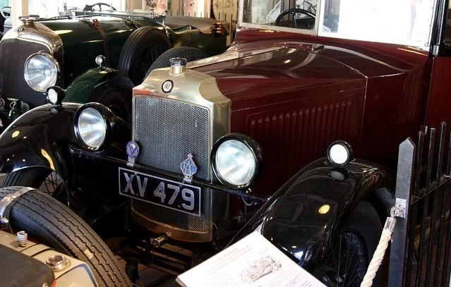1928 Vauxhall - Image 2 of 2