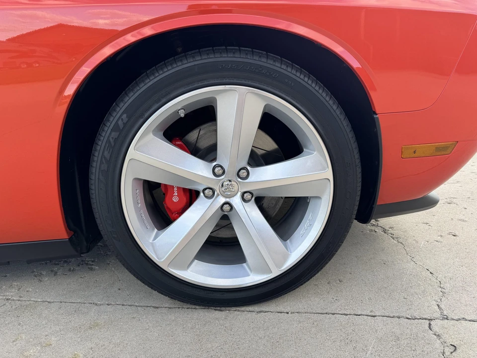 2008 Dodge Challenger SRT8 & 392 3rd Gen - Image 16 of 31