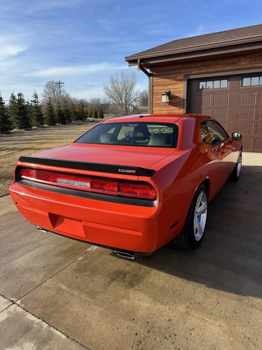 2008 Dodge Challenger SRT8 & 392 3rd Gen - Image 10 of 31