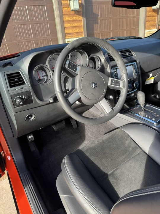 2008 Dodge Challenger SRT8 & 392 3rd Gen - Image 21 of 31