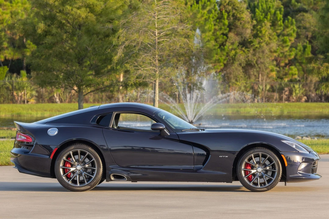 2013 Dodge Viper 5th Gen - Image 17 of 31