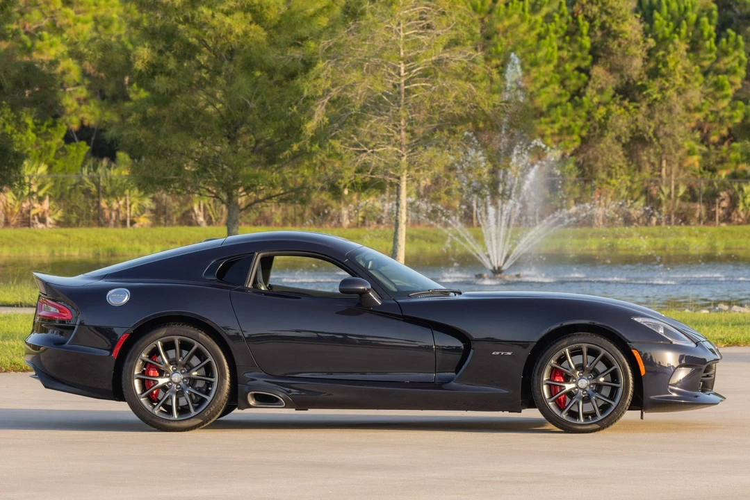 2013 Dodge Viper 5th Gen - Image 16 of 31