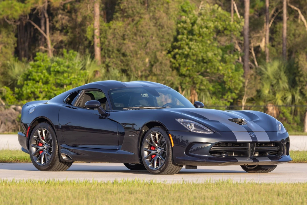 2013 Dodge Viper 5th Gen - Image 14 of 31