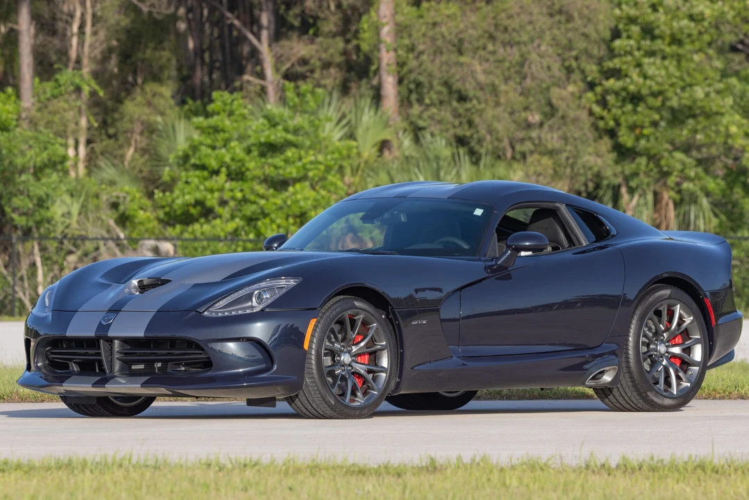 2013 Dodge Viper 5th Gen - Image 5 of 31