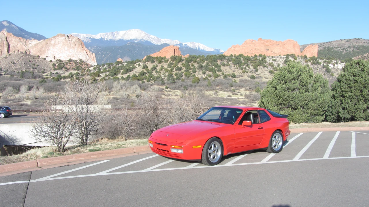 1989 Porsche 944 Turbo - Image 14 of 31