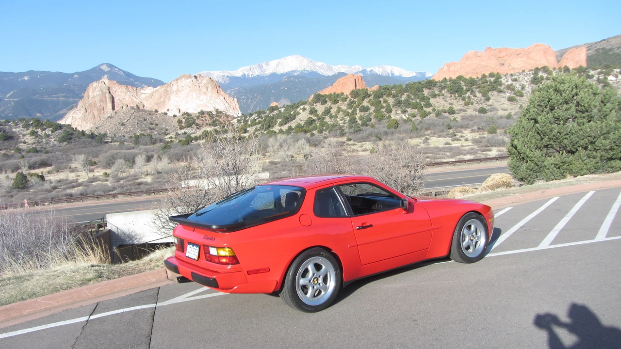 1989 Porsche 944 Turbo - Image 15 of 31