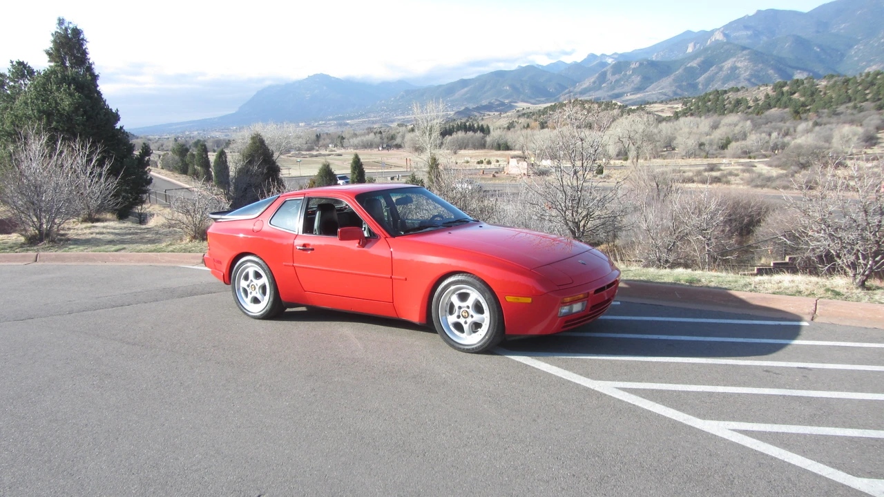 1989 Porsche 944 Turbo - Image 17 of 31