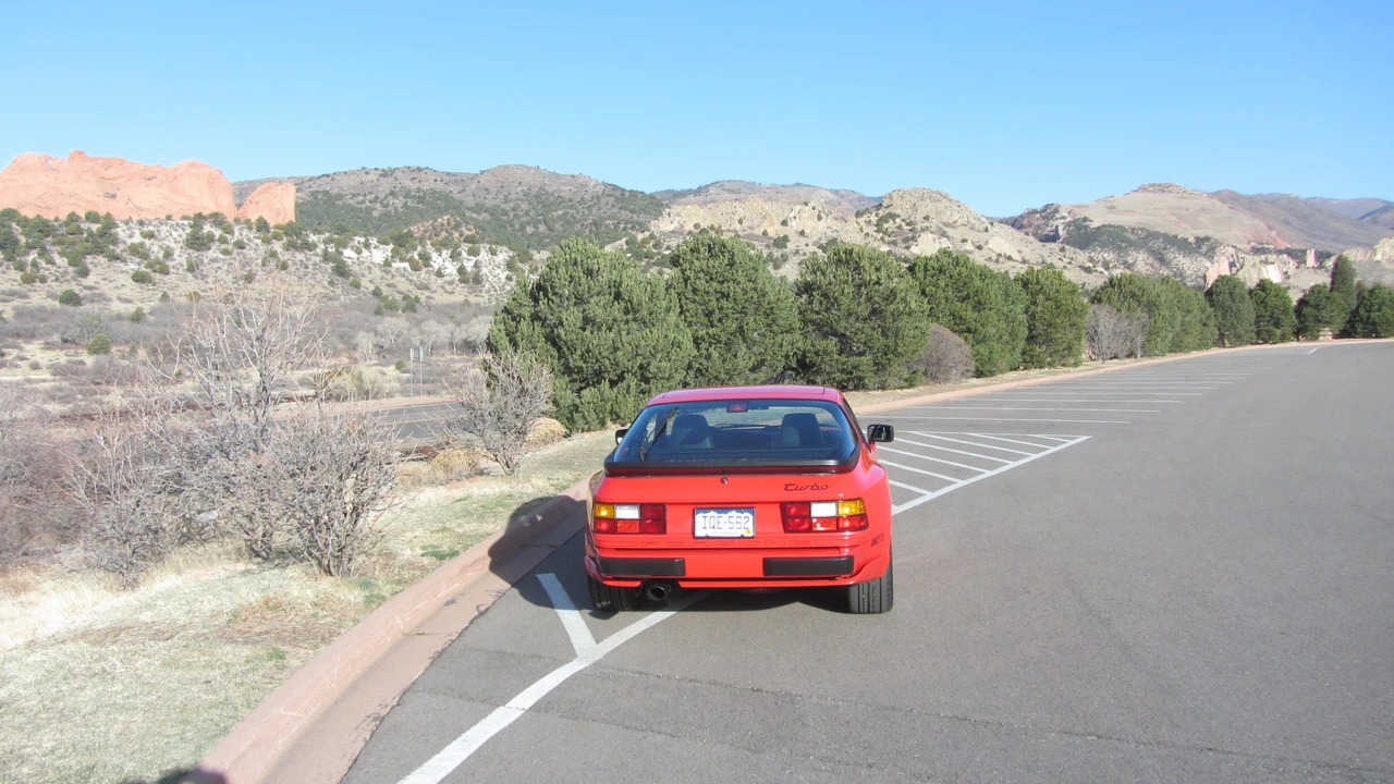 1989 Porsche 944 Turbo - Image 18 of 31