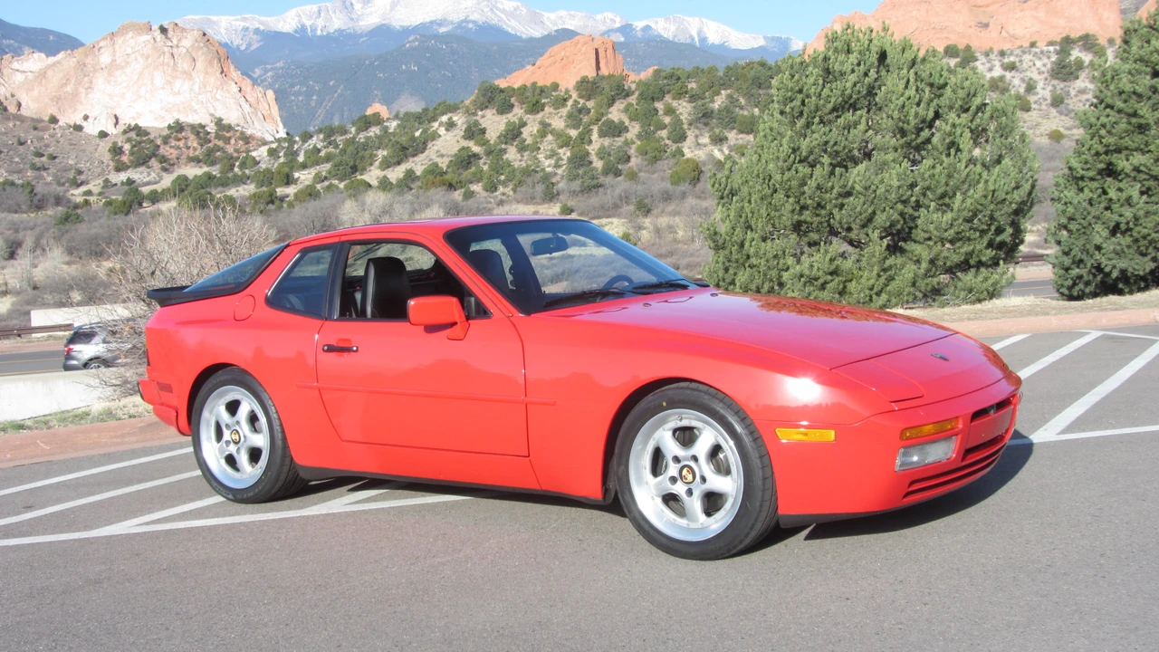 1989 Porsche 944 Turbo - Image 3 of 31