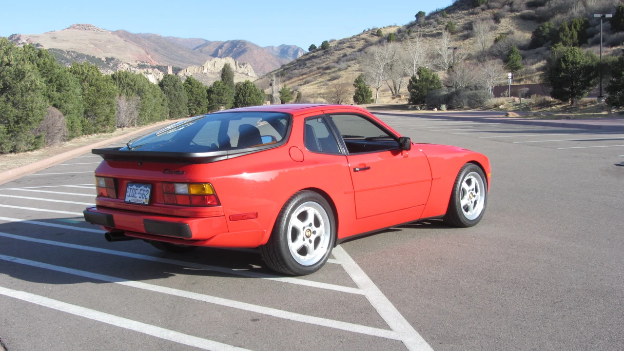 1989 Porsche 944 Turbo - Image 7 of 31