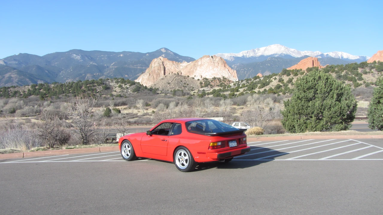 1989 Porsche 944 Turbo - Image 28 of 31