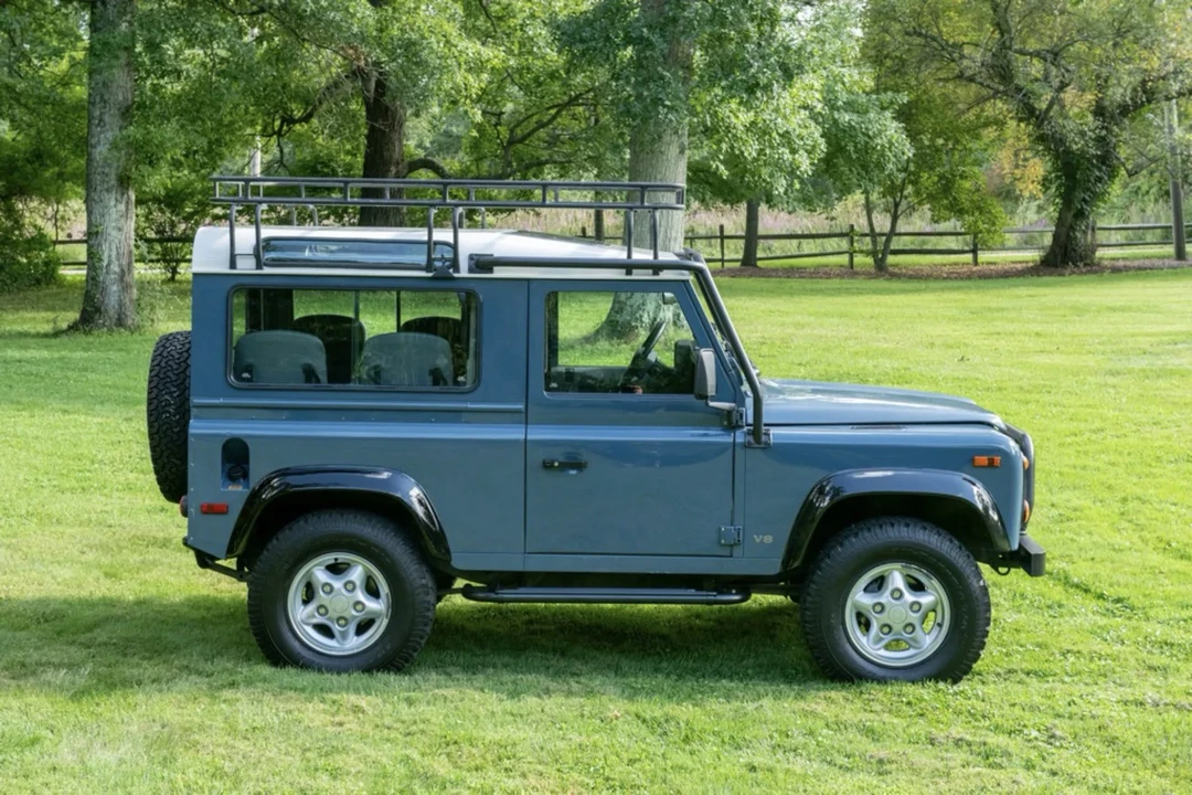 1997 Land Rover Defender 90 - Image 17 of 31