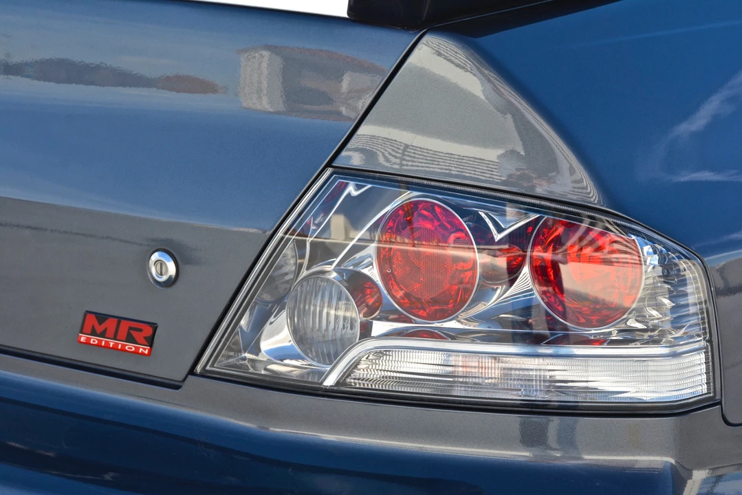 2005 Mitsubishi Lancer Evolution VIII 7th Gen - Image 17 of 31