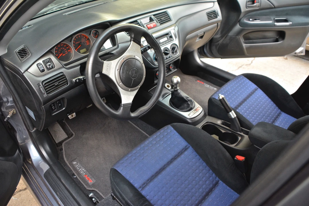 2005 Mitsubishi Lancer Evolution VIII 7th Gen - Image 26 of 31