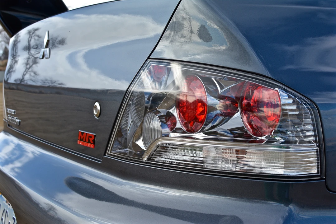 2005 Mitsubishi Lancer Evolution VIII 7th Gen - Image 18 of 31