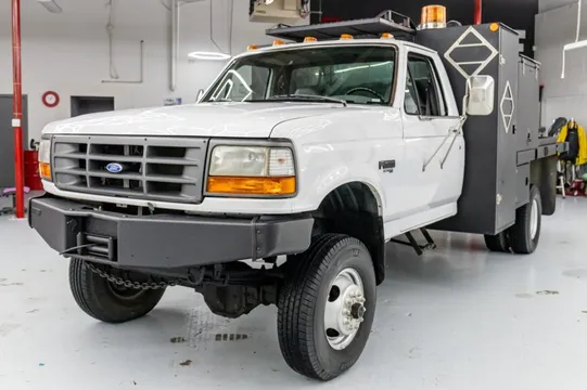 1997 Ford F-Super Duty XL Power Stroke Dually Marmon-Herrington 4x4 Utility Truck