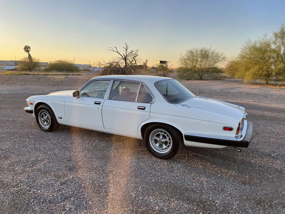 1981 Jaguar XJ Series 3 - Image 13 of 31