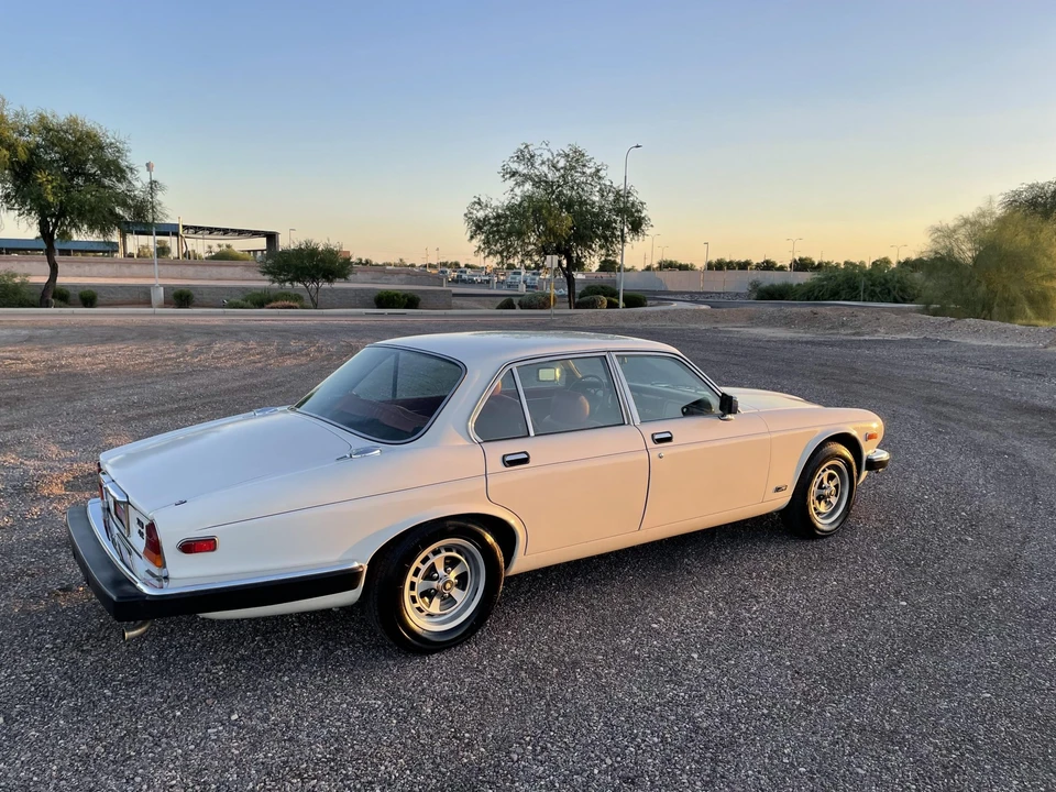 1981 Jaguar XJ Series 3 - Image 22 of 31