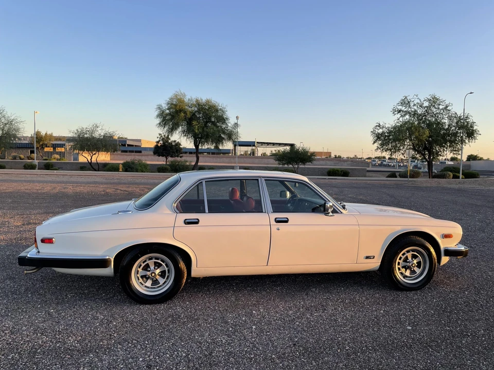 1981 Jaguar XJ Series 3 - Image 24 of 31