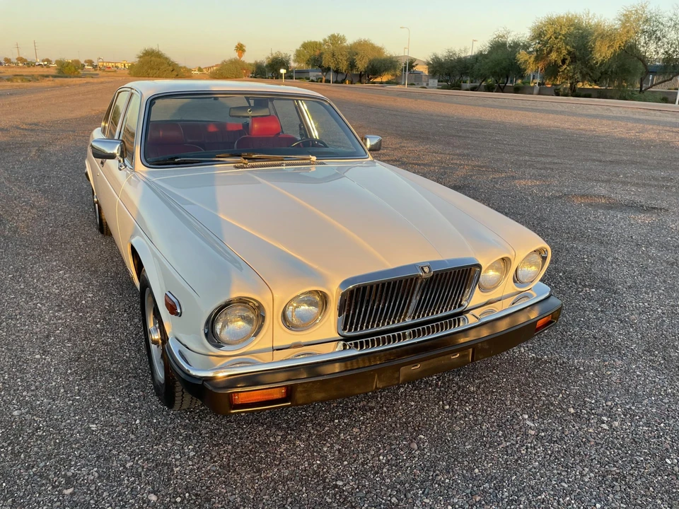 1981 Jaguar XJ Series 3 - Image 2 of 31