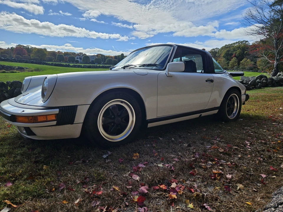 1984 Porsche 911 Carrera 3.2 - Image 5 of 31