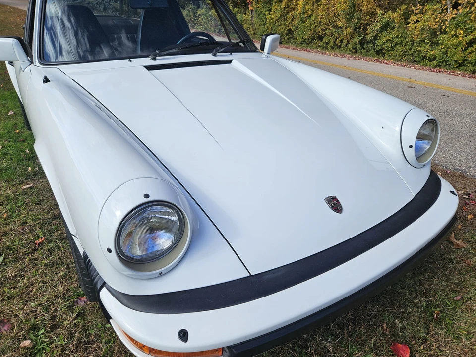 1984 Porsche 911 Carrera 3.2 - Image 17 of 31