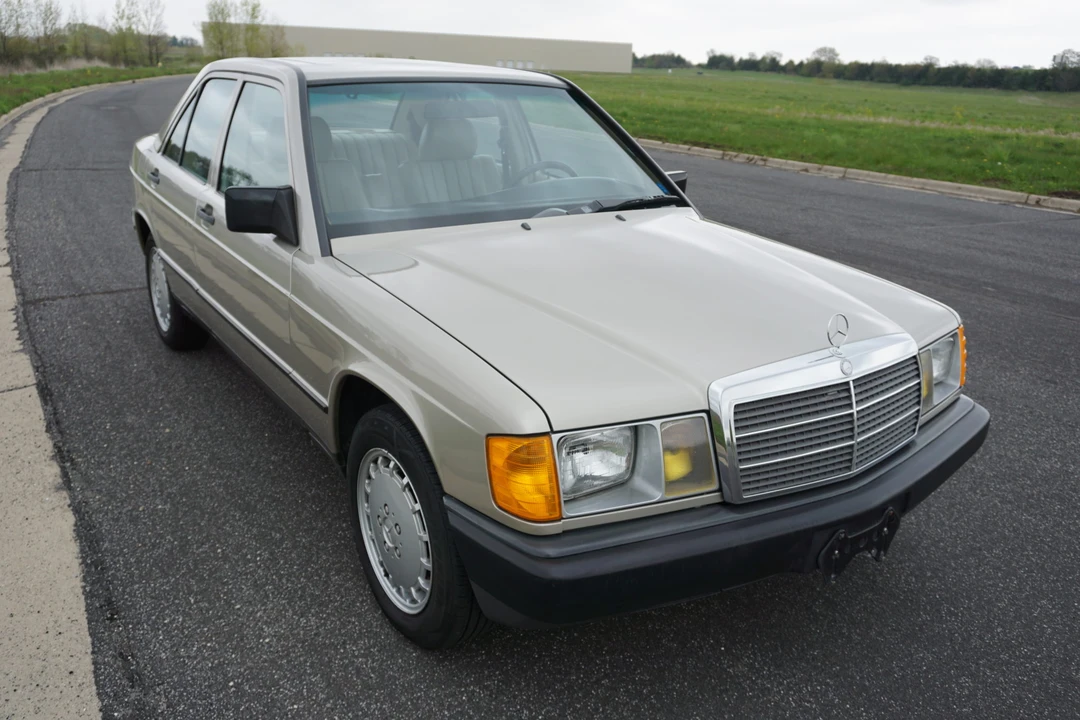 1985 Mercedes-Benz 190E - Image 29 of 31
