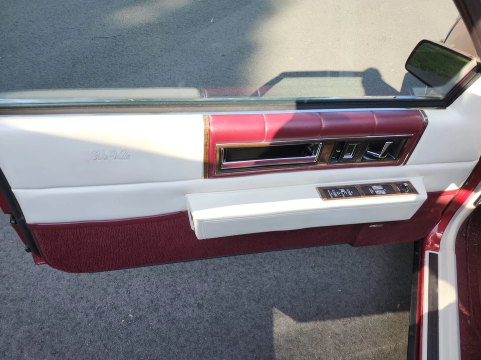 1987 Cadillac DeVille 6th Gen - Image 23 of 31