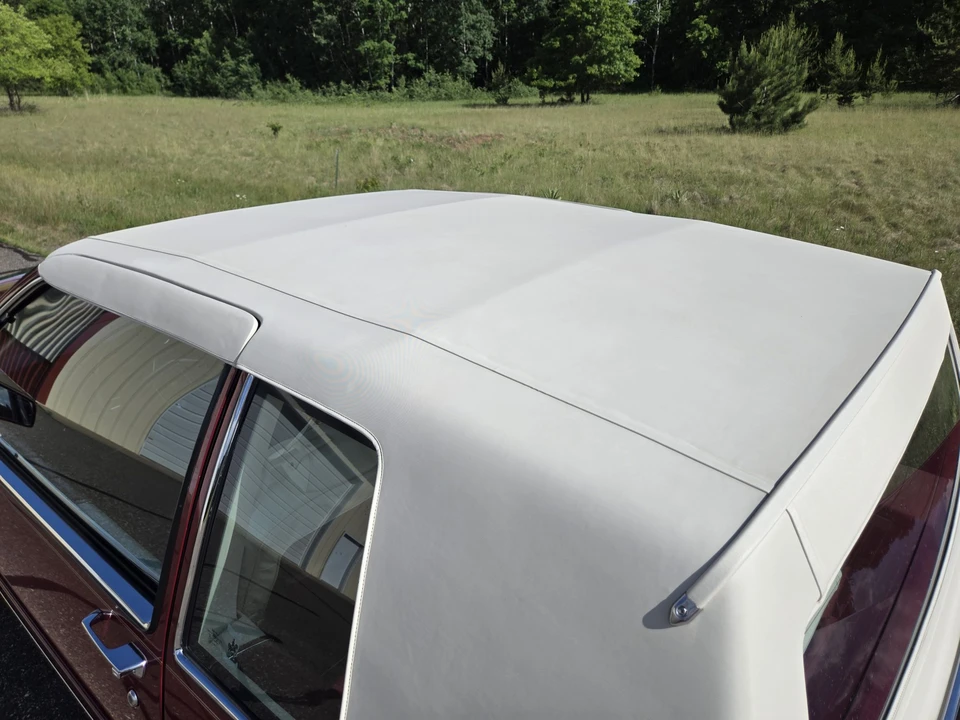 1987 Cadillac DeVille 6th Gen - Image 20 of 31