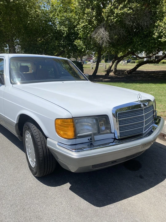 1987 Mercedes-Benz W126 S-Class Sedan - Image 16 of 31