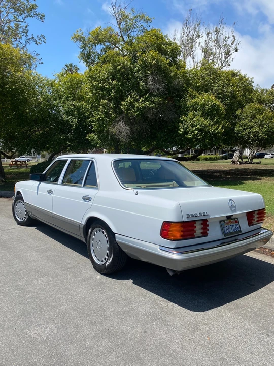 1987 Mercedes-Benz W126 S-Class Sedan - Image 8 of 31